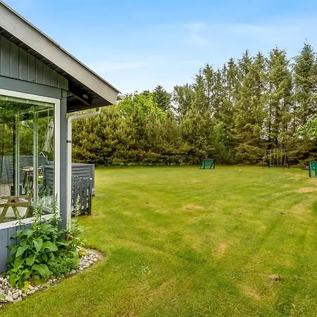 Feenja - 800m From The Sea By Interhome *